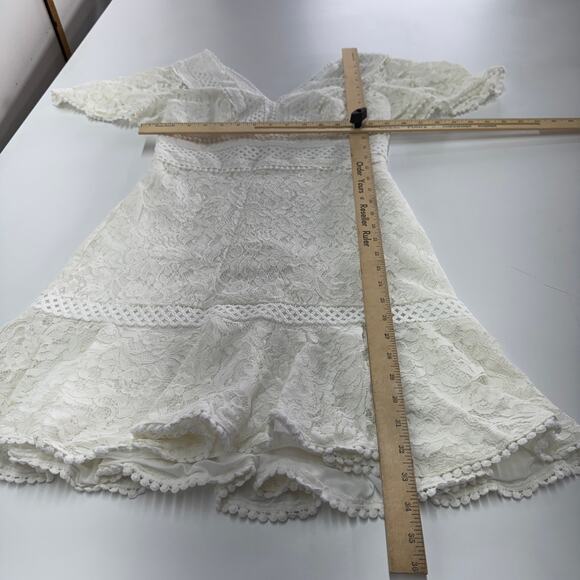 Eliza J Dress Womens 4 White Lace Plunge V Neck Flutter Sleeve Mini Bridal - Picture 9 of 9